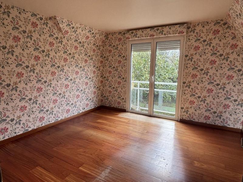 Maison - 152 m² - 6 pièces