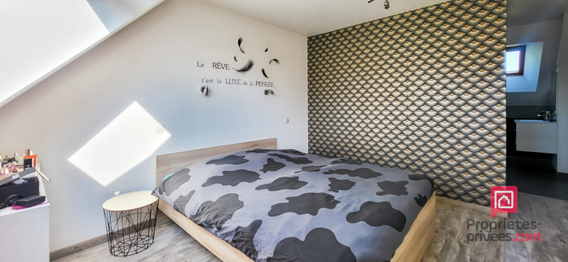 Maison - 150 m² - 8 pièces