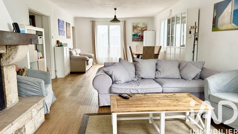 Maison - 224 m² - 11 pièces