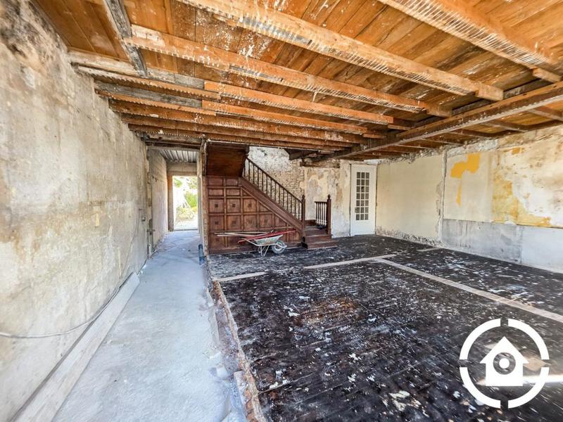 Maison - 310 m² - 8 pièces