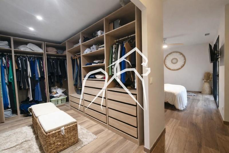 Maison ancienne - 190 m² - 6 pièces