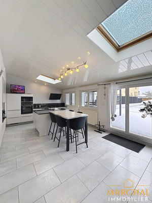 Maison - 175 m² - 7 pièces