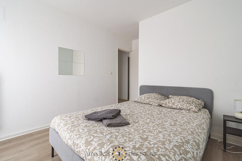 Appartement - 85 m² - 5 pièces