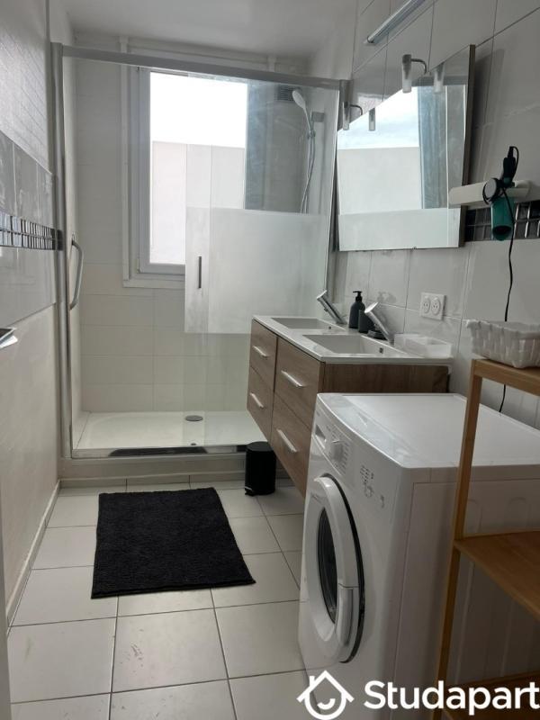 Chambre - 13 m² - 1 pièce