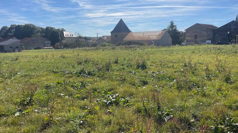 Terrain constructible - 691 m²