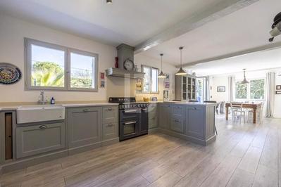 Villa - 204 m² - 8 pièces