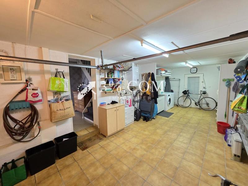 Maison - 90 m² - 6 pièces