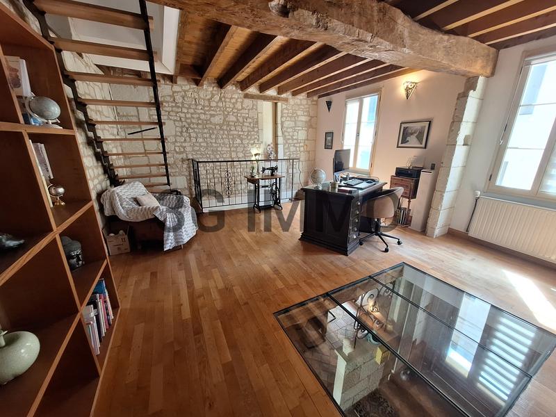 Maison ancienne - 195 m² - 6 pièces