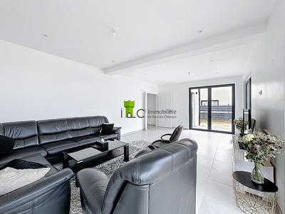 Maison - 145 m² - 6 pièces