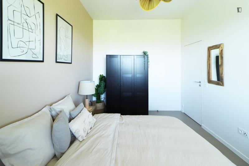 Chambre - 13 m² - 4 pièces