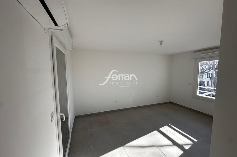 Appartement - 97 m² - 4 pièces