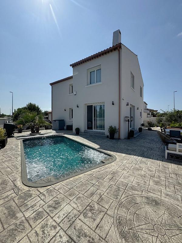 Villa - 140 m² - 4 pièces