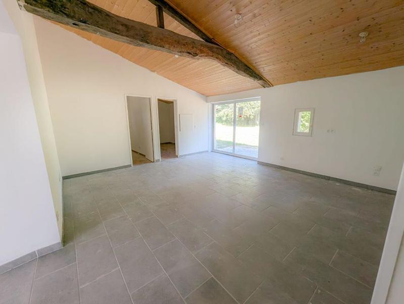 Maison - 162 m² - 9 pièces