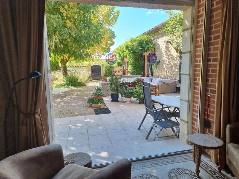 Maison - 226 m² - 6 pièces