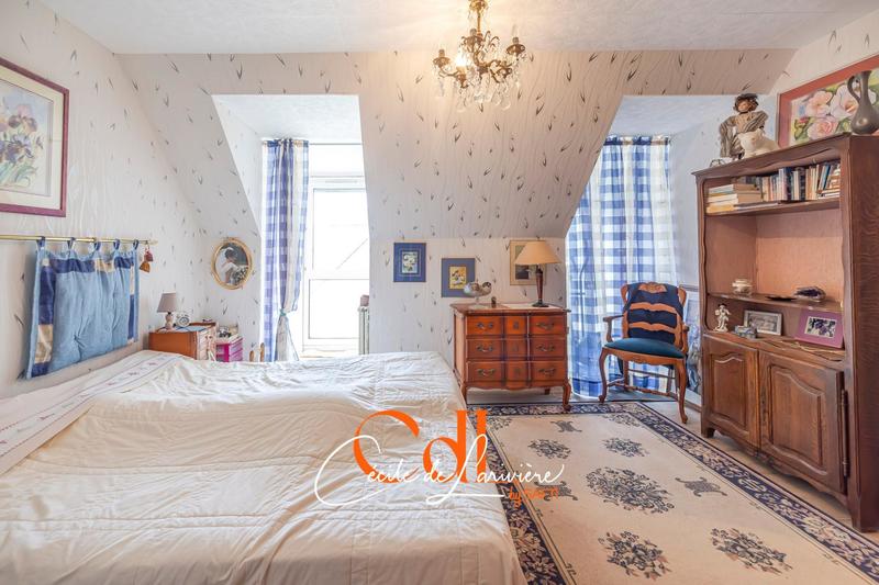 Appartement - 93 m² - 3 pièces