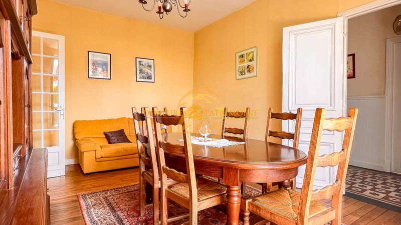 Maison - 91 m² - 5 pièces