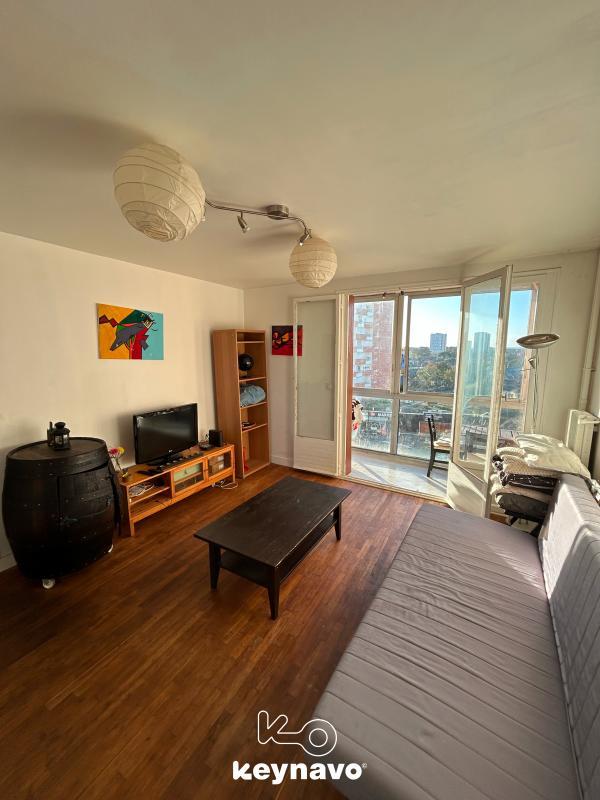 Chambre - 65 m² - 4 pièces