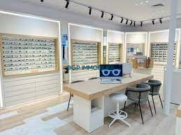 Local commercial - 130 m² - 4 pièces