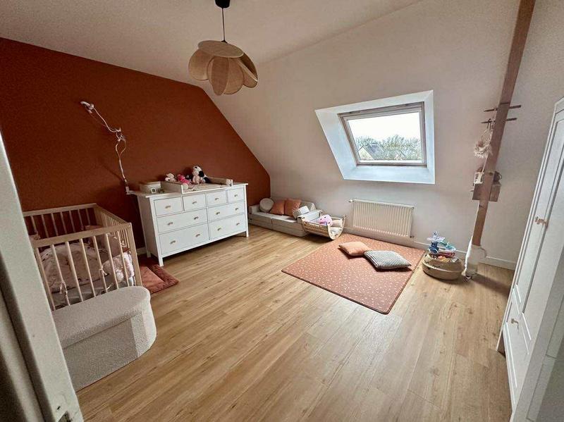 Maison - 136 m² - 6 pièces