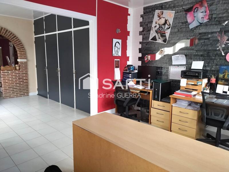 Maison - 160 m² - 5 pièces