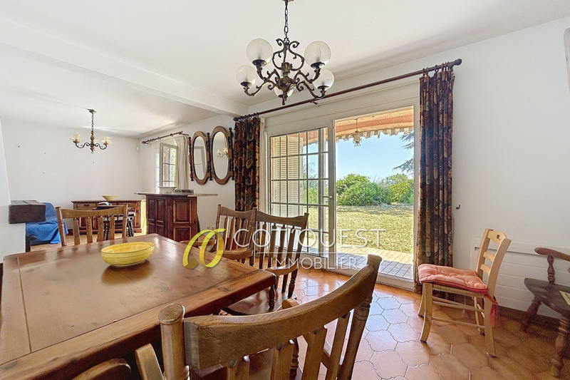 Maison - 149 m² - 5 pièces