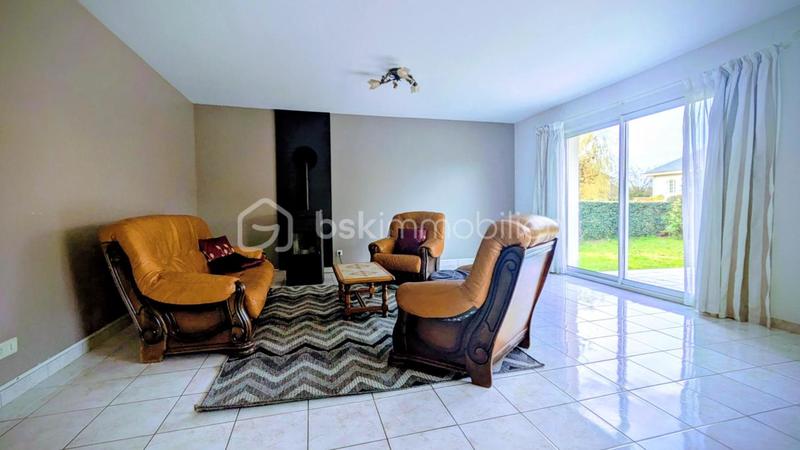 Maison - 145 m² - 6 pièces