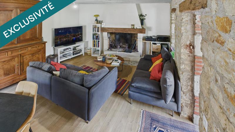 Maison - 240 m² - 6 pièces