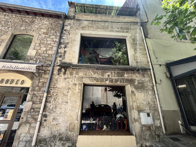 Local commercial - 84 m²