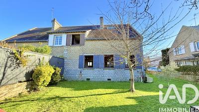 Maison - 135 m² - 6 pièces