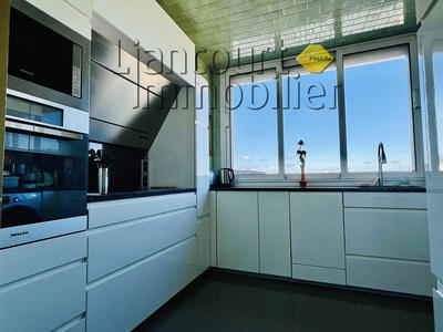 Appartement - 66 m² - 4 pièces