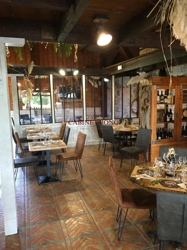 Fonds de commerce - 200 m²