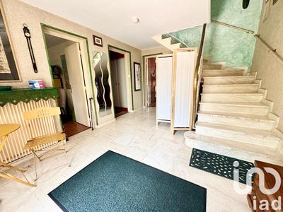 Maison - 186 m² - 7 pièces