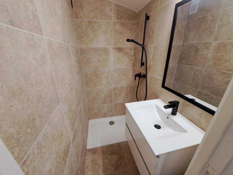 Appartement - 83 m² - 5 pièces