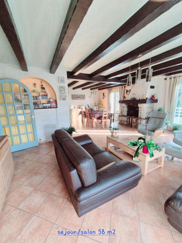 Maison - 162 m² - 6 pièces