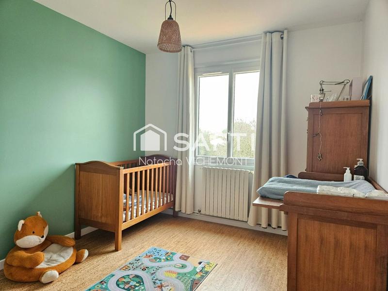 Maison - 180 m² - 8 pièces