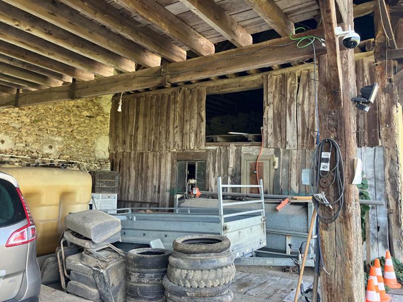 Maison - 180 m² - 1 pièce