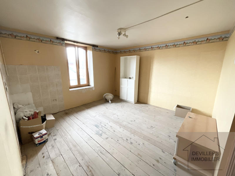 Maison - 157 m² - 9 pièces