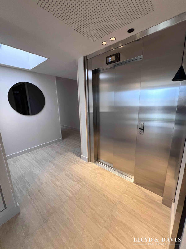 Appartement - 120 m² - 4 pièces