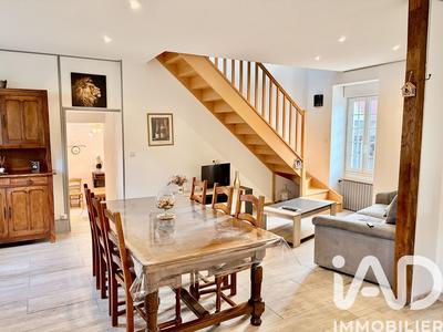 Maison - 145 m² - 7 pièces