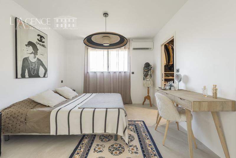 Maison - 170 m² - 6 pièces