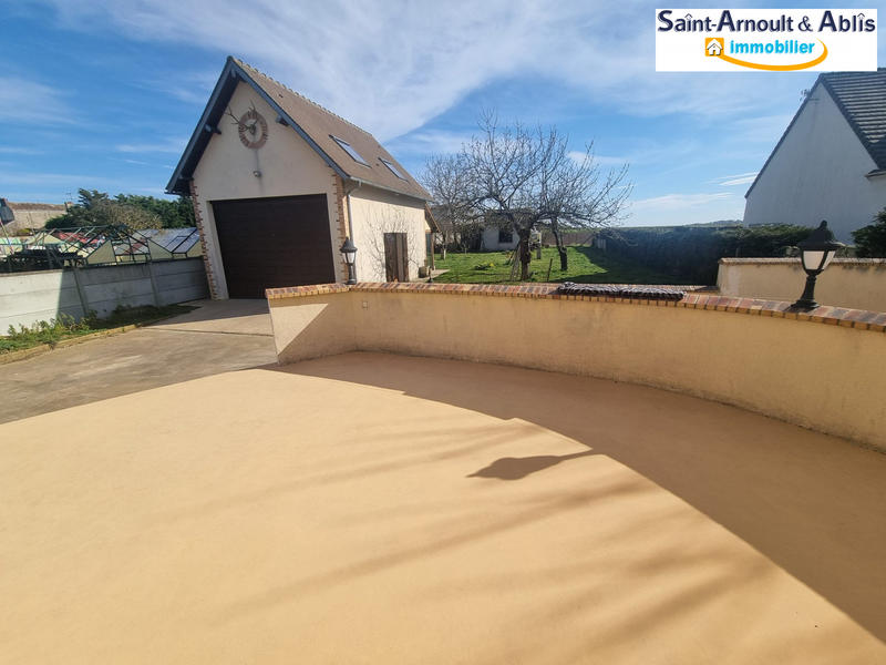 Maison traditionnelle - 150 m² - 8 pièces