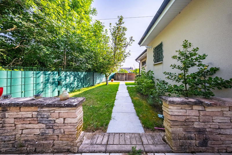 Maison - 136 m² - 6 pièces