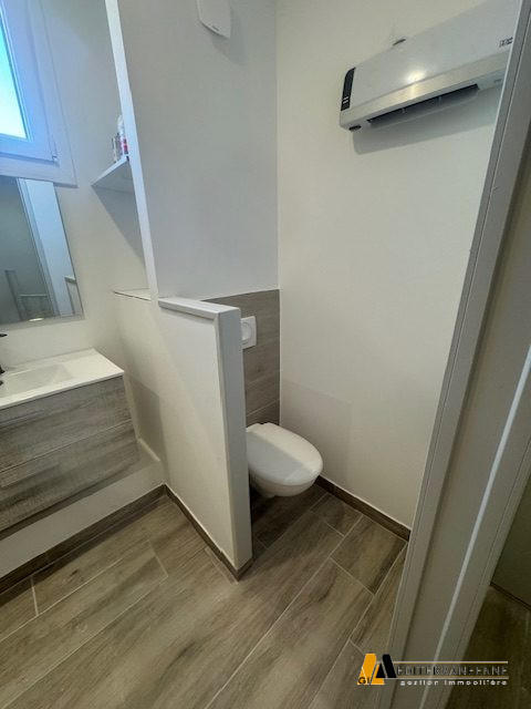 Appartement - 102 m² - 5 pièces