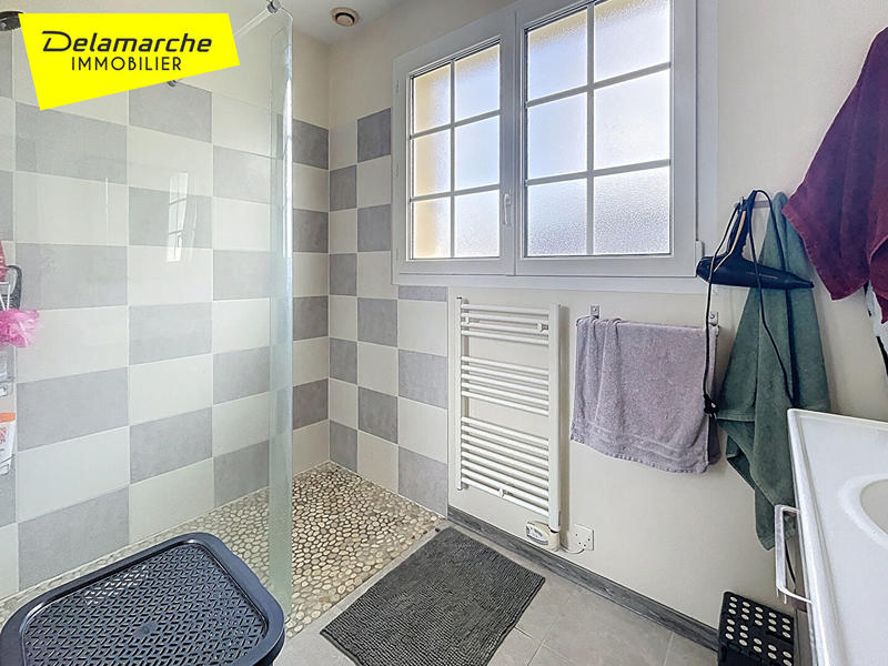 Maison - 130 m² - 8 pièces