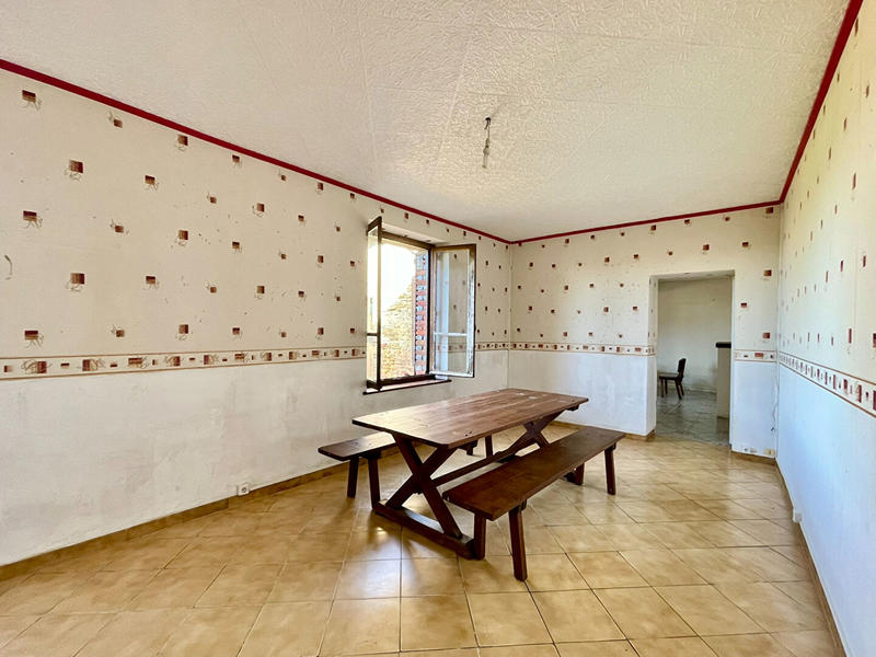 Maison de village - 87 m² - 3 pièces