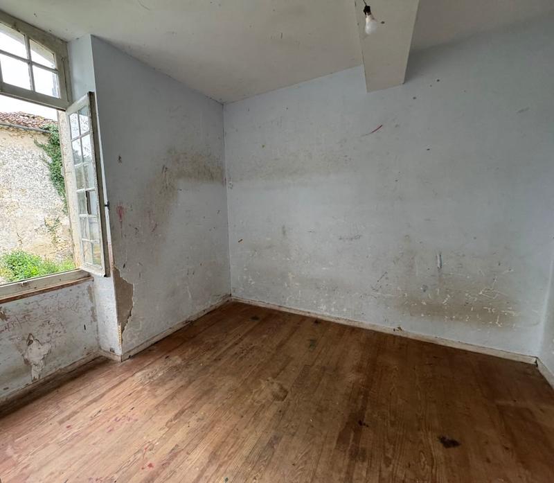 Maison - 180 m² - 10 pièces