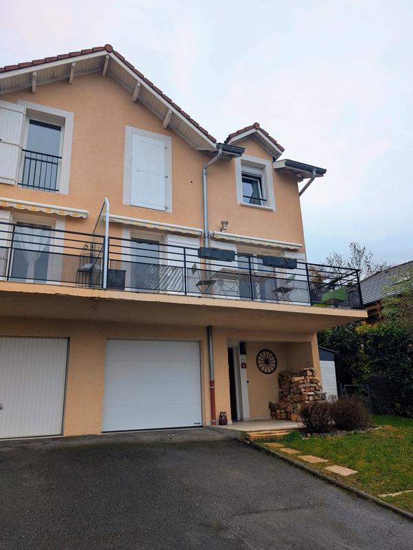 Maison - 121 m² - 5 pièces