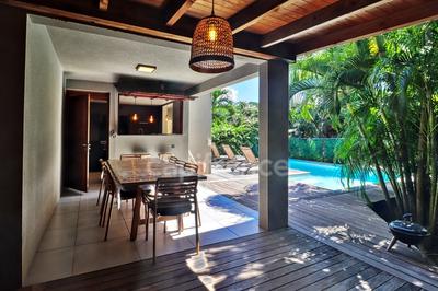 Maison - 139 m² - 5 pièces