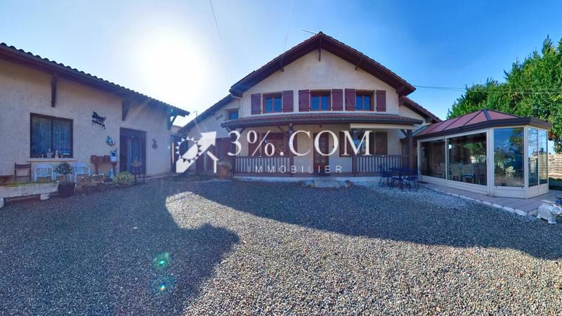 Propriété - 186 m² - 7 pièces