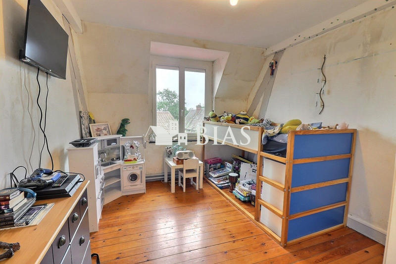 Maison ancienne - 220 m² - 7 pièces